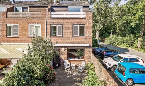 Te koop: Foto Woonhuis aan de Houtzwam 42 in Alphen aan den Rijn