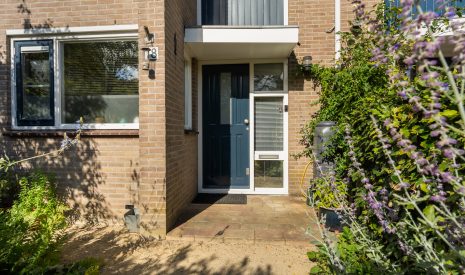 Te koop: Foto Woonhuis aan de Veldbloemenlaan 18 in Woerden